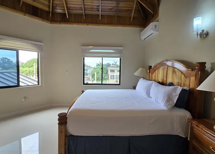 224 Patterson Palms *
